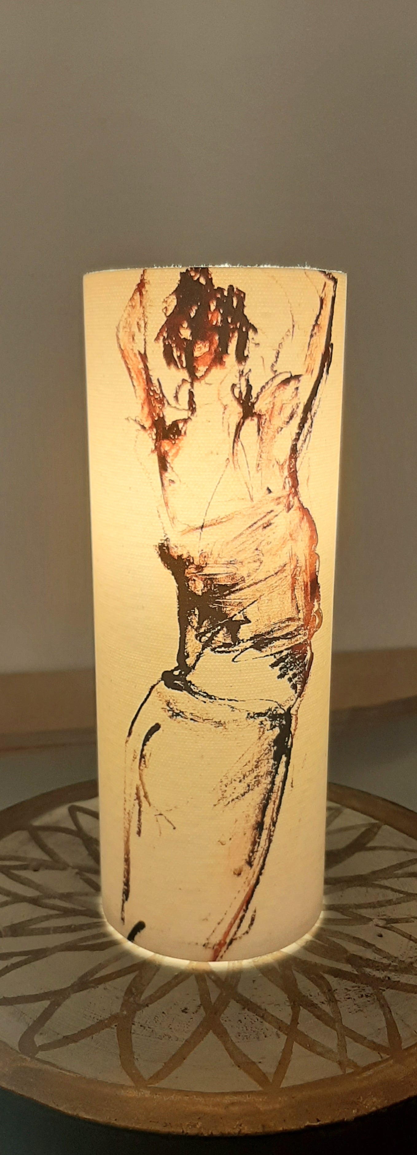 Tischlampe /Tanz/ leicht