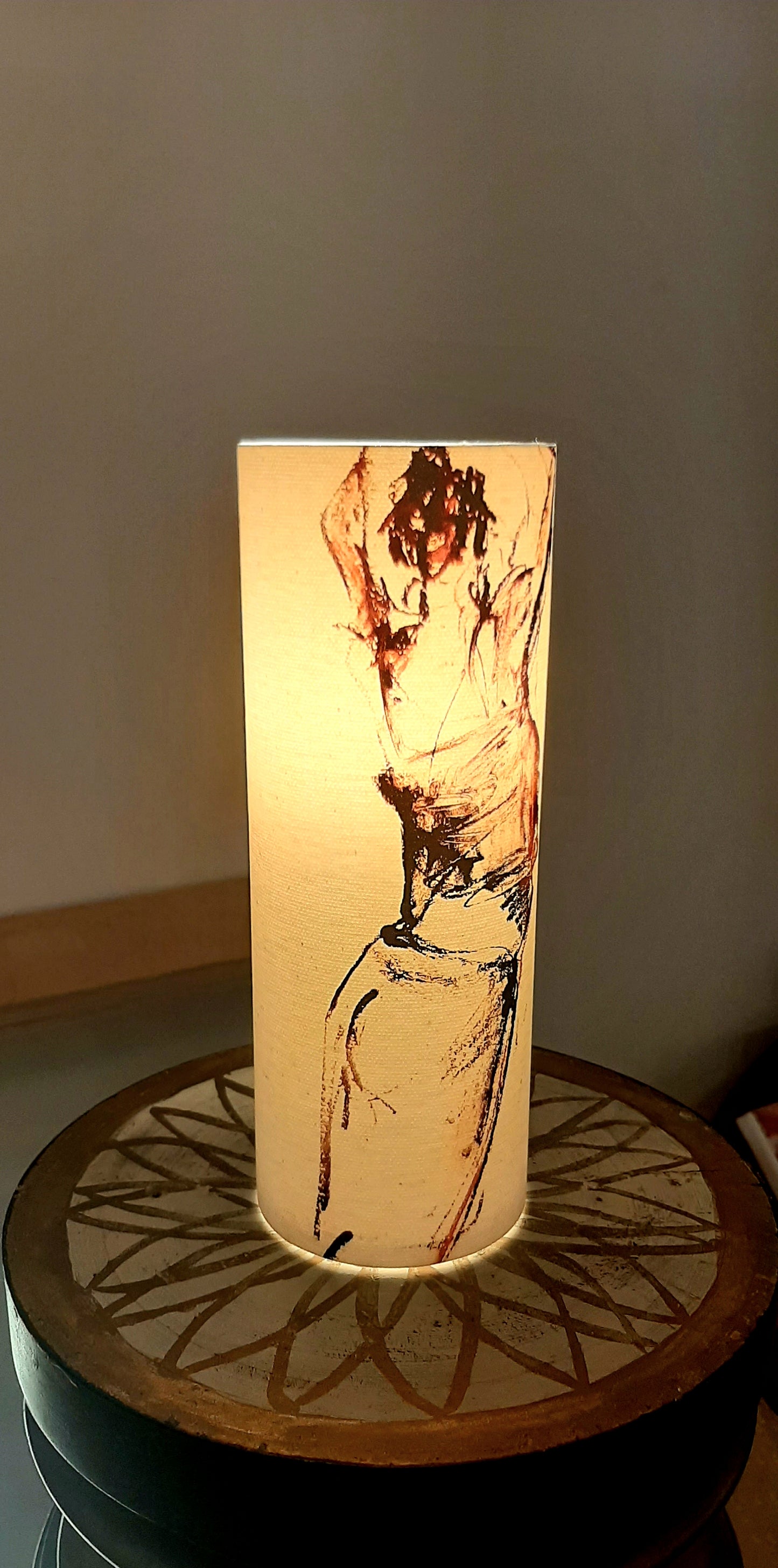 Tischlampe /Tanz/ leicht