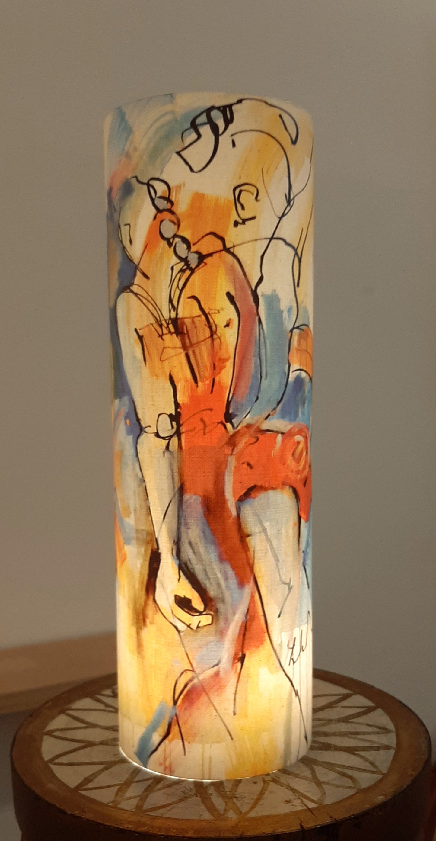 Tischlampe / Das volle Leben